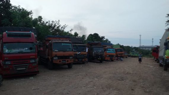 Melayani Penyewaan Trucking Untuk Area Jawa Sumatera Kalimantan Ekspedisi Angkutan Barang Via Jalur Darat dan Laut