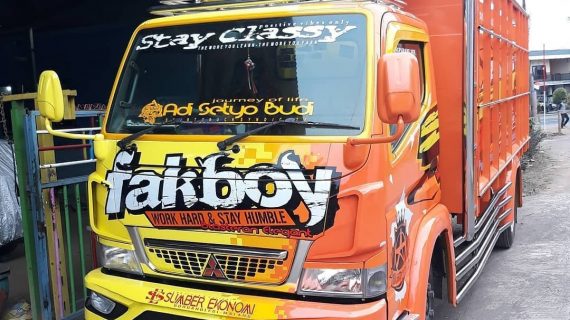 sewa truck Fuso cdd bax dan box area jakarta bekasi ekspedisi barang lintas kota dan provinsi