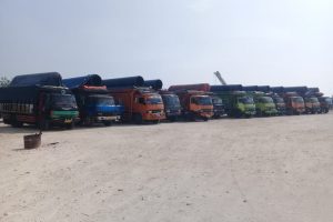 menerima jasa pengiriman barang ekspedisi sewa truck fuso dan colt diesel box/bax terbuka area sumatera jawa bali dan ntb